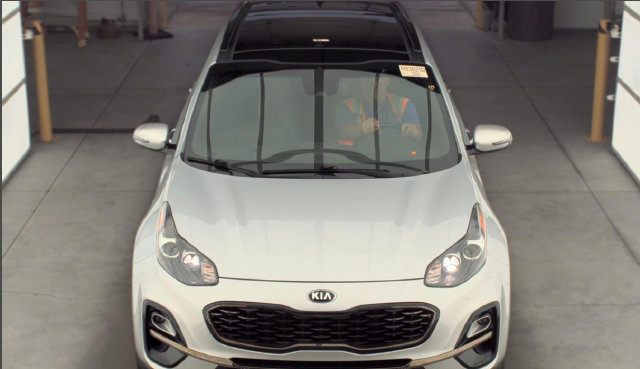 Used 2020 Kia Sportage S w/ S Sunroof Package AWD/4WD image 2
