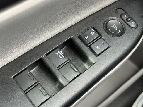 Used 2015 Honda Accord LX image 18