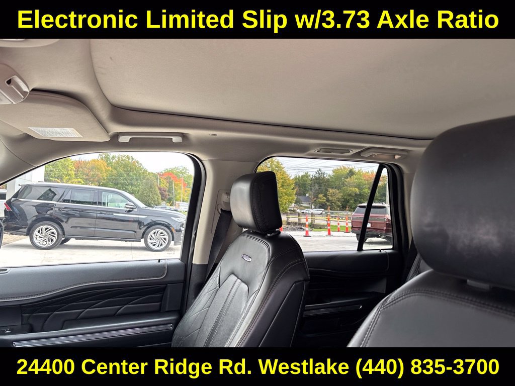 Used 2019 Ford Expedition Max Platinum AWD/4WD image 16