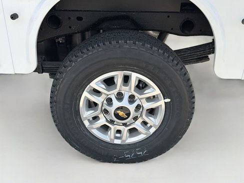 New 2026 Chevrolet Silverado 2500 W/T w/ WT Convenience Package AWD/4WD image 25