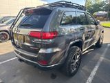 Used 2017 Jeep Grand Cherokee Trailhawk image 2