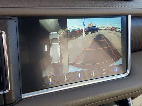 Certified 2023 GMC Yukon XL Denali image 21