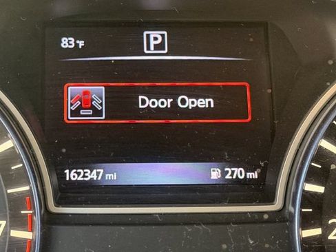 Used 2016 Nissan Altima 2.5 SR FWD image 9