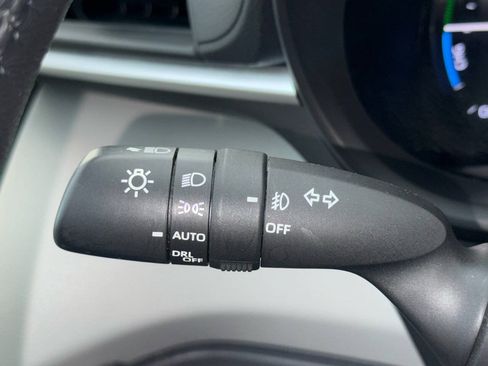 Used 2021 Toyota Sienna XLE w/ XLE Plus Package AWD/4WD image 58