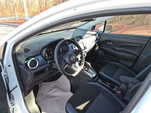 New 2025 Nissan Versa SV w/ Trunk Package image 14