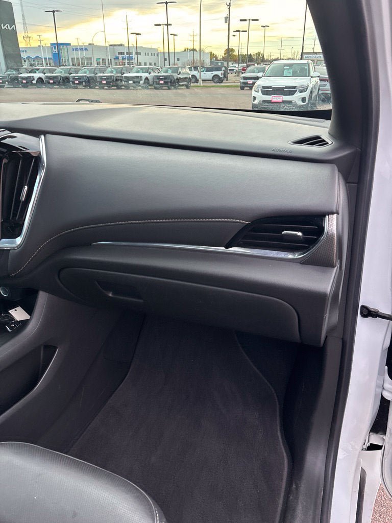 Used 2022 Chevrolet Traverse Premier AWD/4WD image 20
