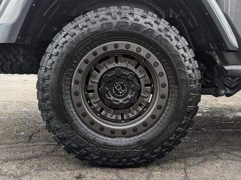 Used 2022 Jeep Gladiator Mojave w/ LED Lighting Group image 45