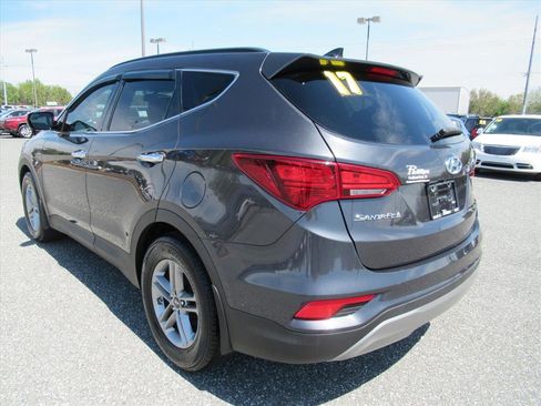 Used 2017 Hyundai Santa Fe Sport image 5