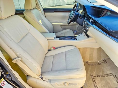 Used 2013 Lexus ES 350 w/ Luxury Pkg image 21