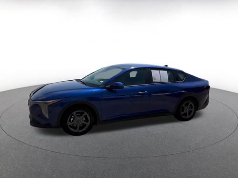 Used 2025 Kia K4 FWD image 9