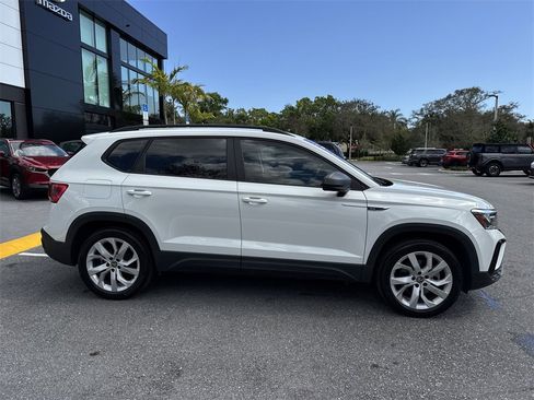 Used 2023 Volkswagen Taos S image 6