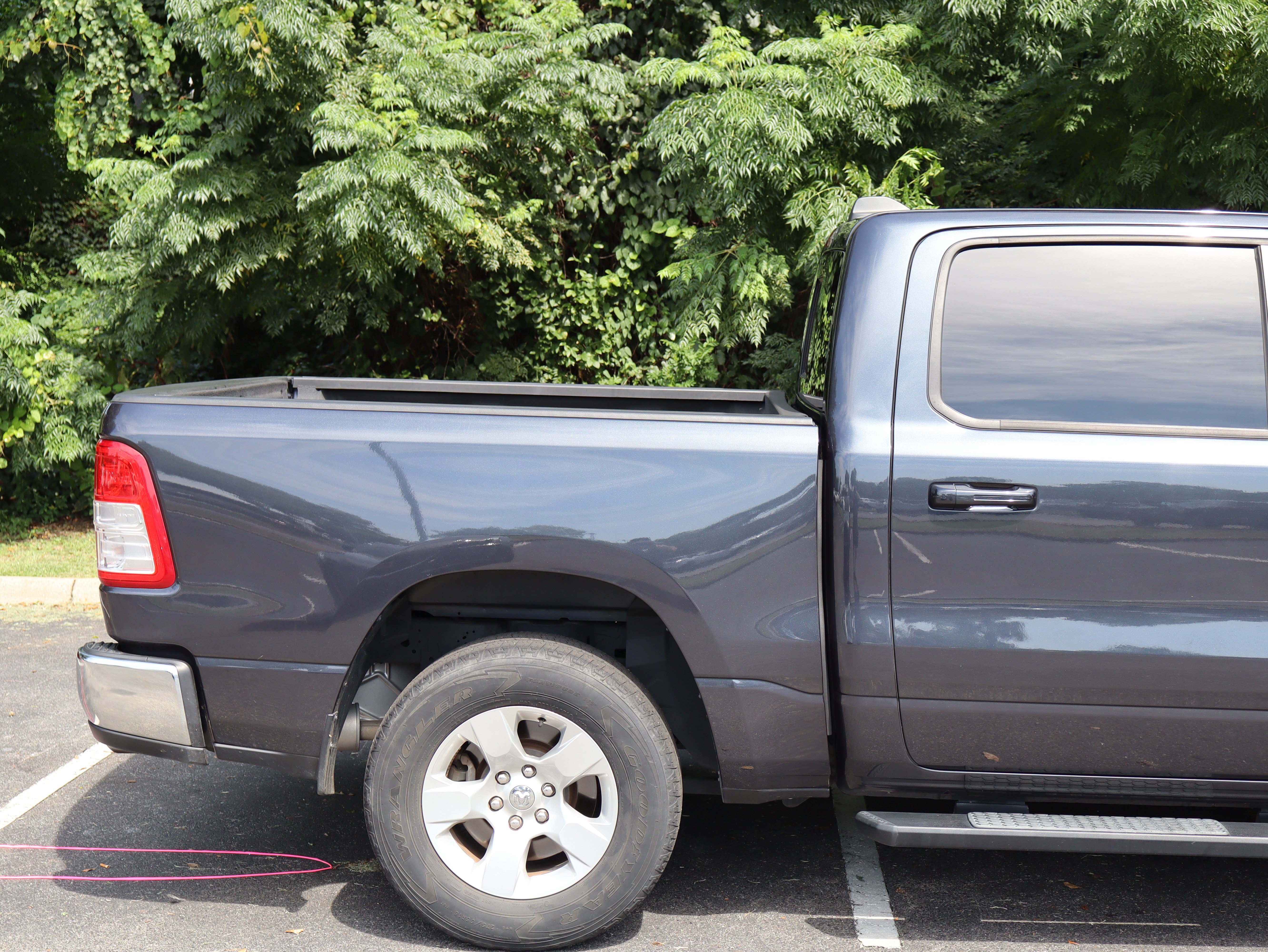 Used 2021 RAM 1500 Big Horn RWD image 12