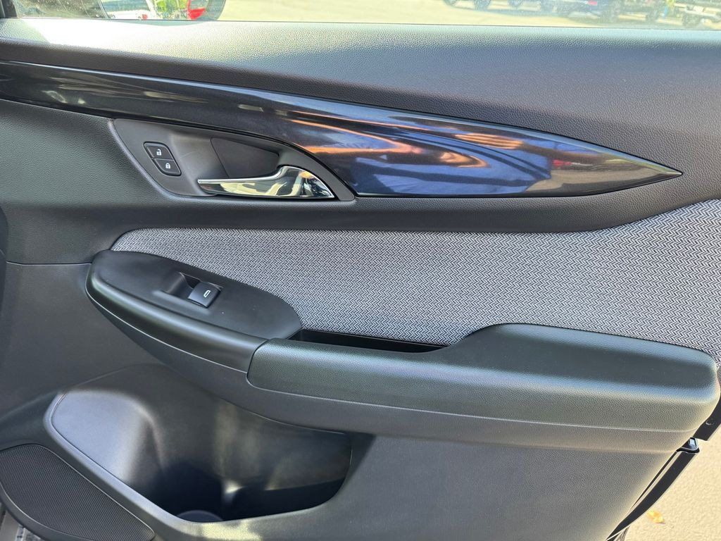 New 2026 Chevrolet TrailBlazer LT w/ Convenience Package FWD image 10