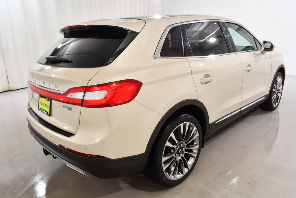 Used 2016 Lincoln MKX Reserve w/ Technology Package AWD/4WD image 11