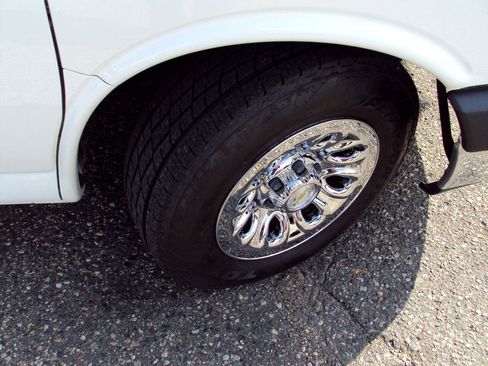 Used 2014 Chevrolet Express 1500 LT w/ LT Preferred Equipment Group image 30