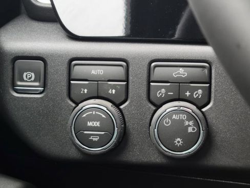 New 2026 Chevrolet Silverado 1500 LT image 12