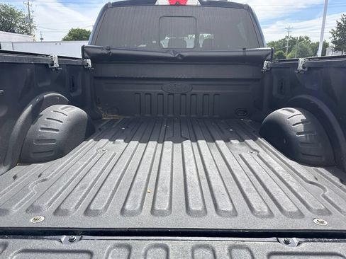 Certified 2020 Ford F350 Platinum w/ Tremor Off-Road Package AWD/4WD image 19