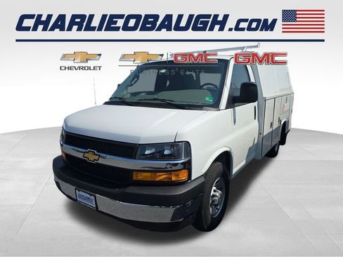 New 2025 Chevrolet Express 3500 w/ Power Convenience Package RWD image 1