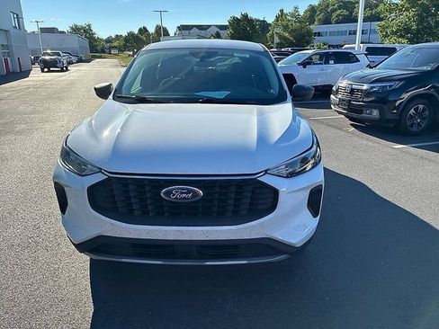 Used 2023 Ford Escape Active AWD/4WD image 18