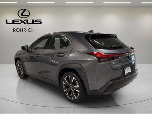 Used 2019 Lexus UX 200 F Sport FWD image 8