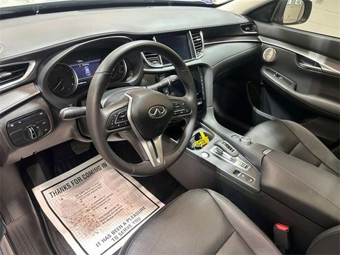 Used 2023 INFINITI QX50 Luxe image 12