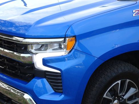 Used 2025 Chevrolet Silverado 1500 LT image 26