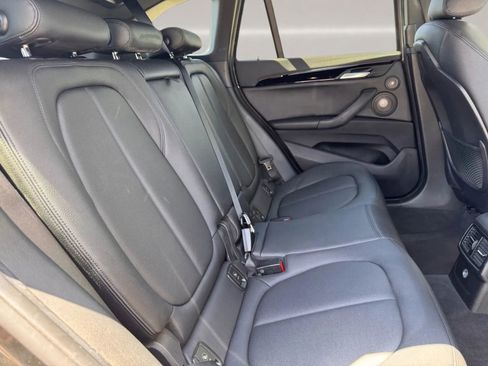 Used 2017 BMW X1 xDrive28i image 19