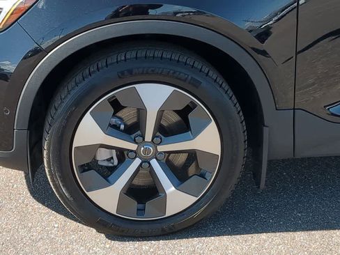 Used 2026 Volvo XC40 B5 Plus w/ Protection Package Premier image 13