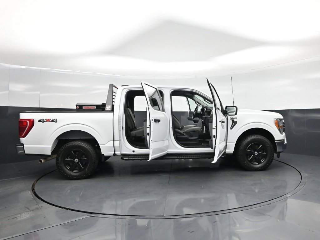 Used 2022 Ford F150 XLT w/ Trailer Tow Package AWD/4WD image 4