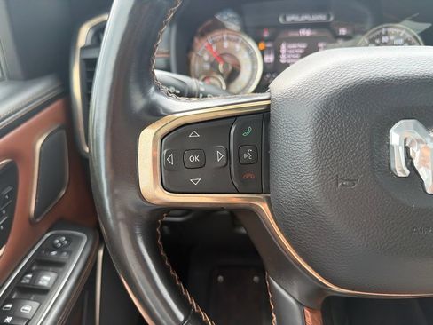 Used 2022 RAM 1500 Limited AWD/4WD image 19