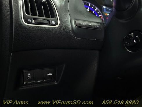 Used 2016 INFINITI Q50 3.0t Premium w/ Driver Assistance Package RWD image 23