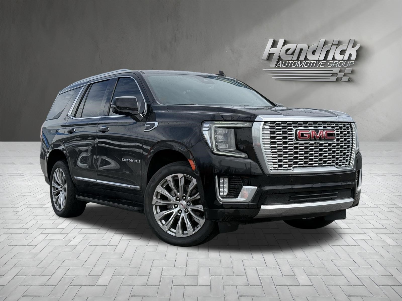 Used 2023 GMC Yukon Denali AWD/4WD image 2