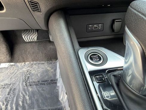 Used 2021 Nissan Sentra SV image 17