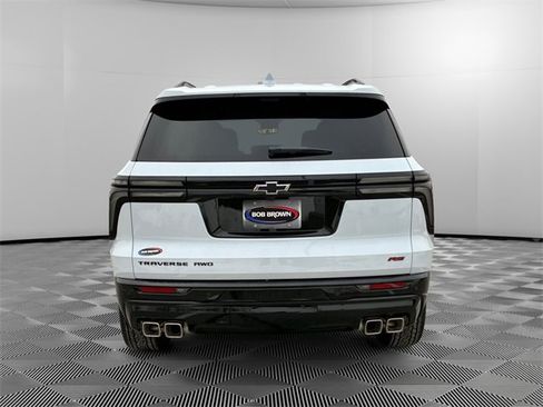 New 2026 Chevrolet Traverse RS w/ LPO, Floor Liner Package image 4