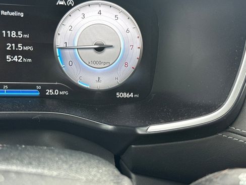 Used 2023 Hyundai Santa Fe Calligraphy image 40