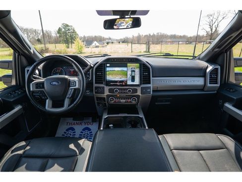 Used 2022 Ford F250 Lariat w/ Lariat Ultimate Package image 8