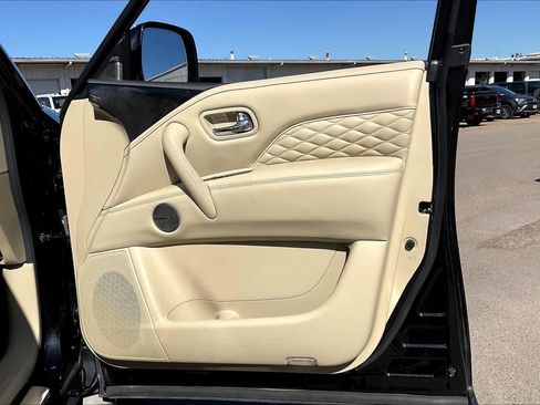 Used 2022 INFINITI QX80 Sensory w/ Cargo Package image 22