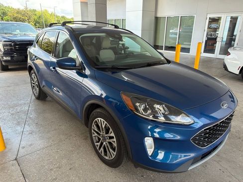 Used 2022 Ford Escape SEL FWD image 9