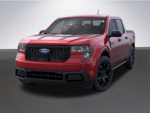 New 2026 Ford Maverick XLT w/ XLT Luxury Package AWD/4WD image 2