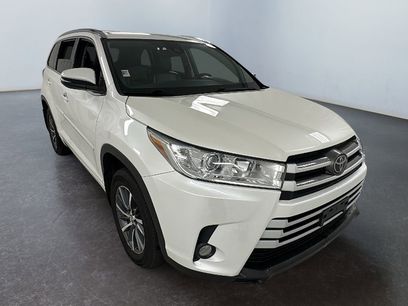 Used 2018 Toyota Highlander XLE