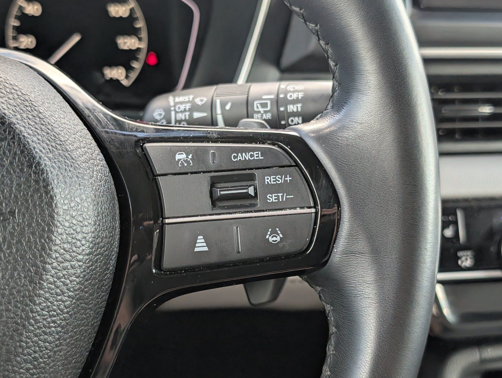 Used 2024 Honda Pilot EX-L image 20