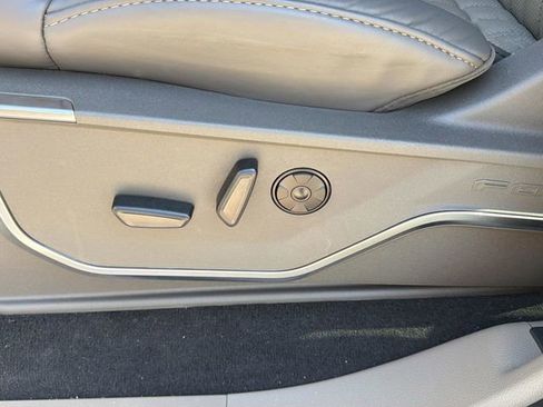 Used 2026 Ford F450 Platinum w/ Platinum Plus Package image 22