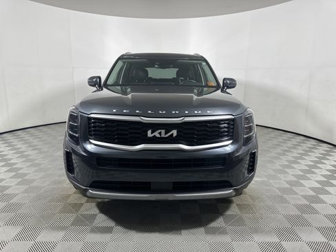 Used 2022 Kia Telluride EX w/ EX Premium Package image 2