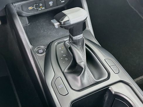 Used 2025 Kia K4 FWD image 24