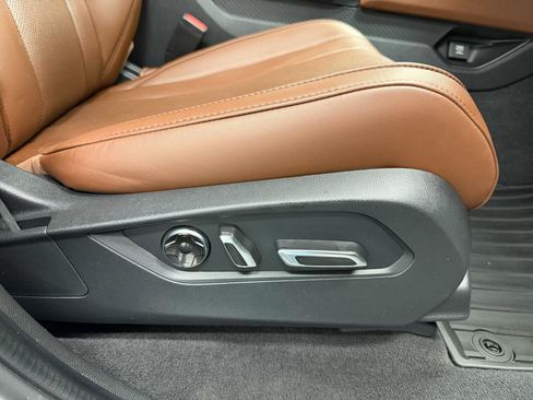 Used 2022 Acura MDX w/ Technology Package FWD image 16