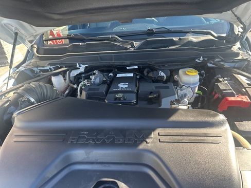 Used 2024 RAM 2500 Big Horn image 10