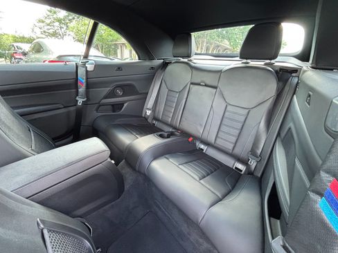 Used 2022 BMW M440i Convertible RWD image 28