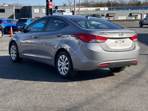 Used 2013 Hyundai Elantra GLS image 7