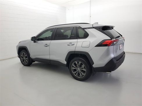 Used 2024 Toyota RAV4 XLE Premium image 7