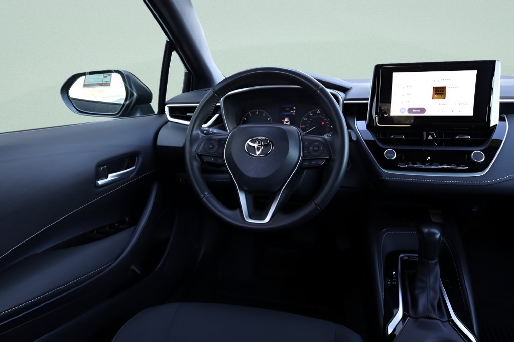Certified 2025 Toyota Corolla SE w/ SE Package FWD image 30